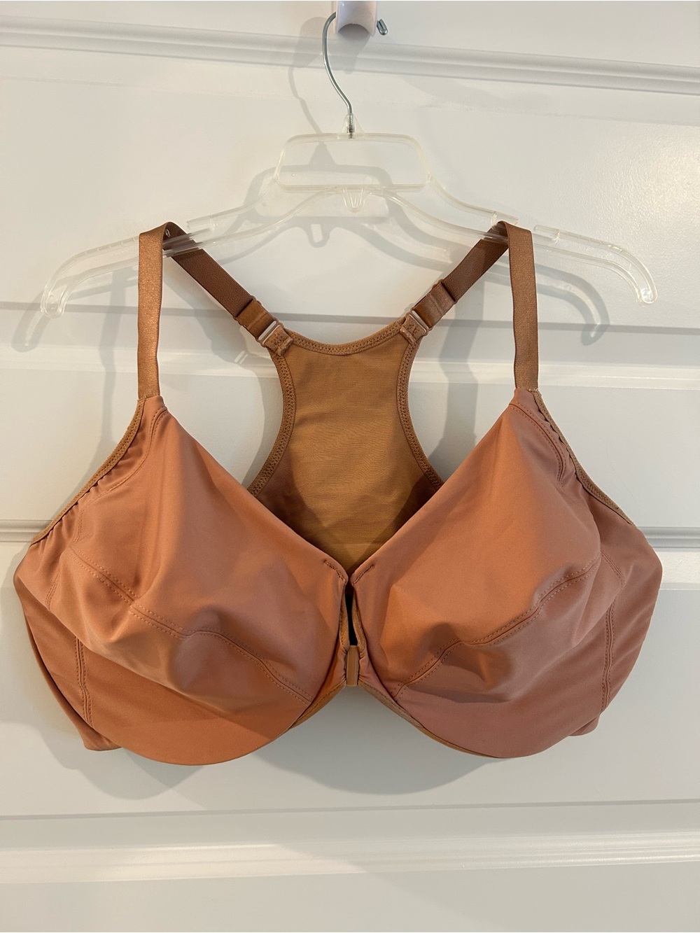 Glamorise Front Close T Back Bra Tan Size  42F